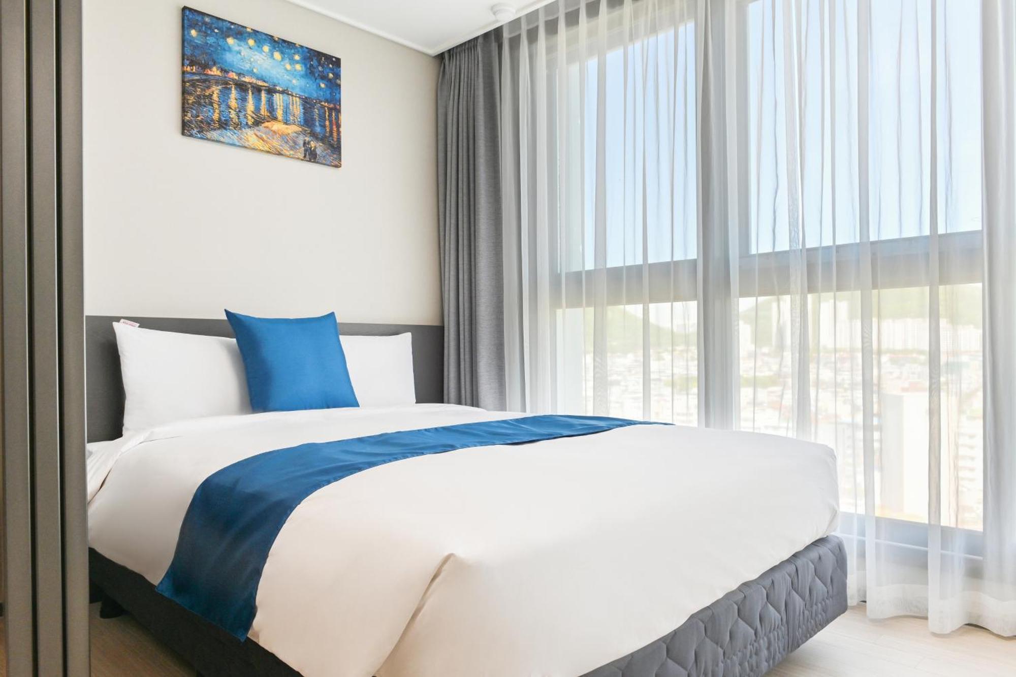 Coopstay Yeosu Hotel Bagian luar foto