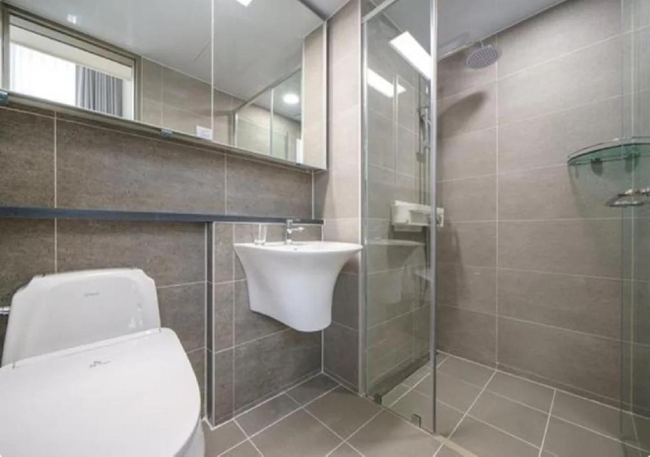Coopstay Yeosu Hotel Bagian luar foto